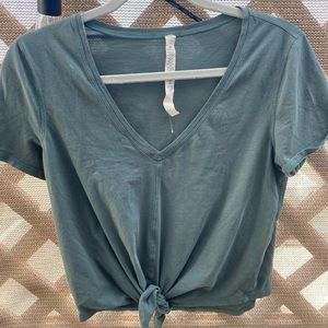 Lululemon Cropped Tshirt